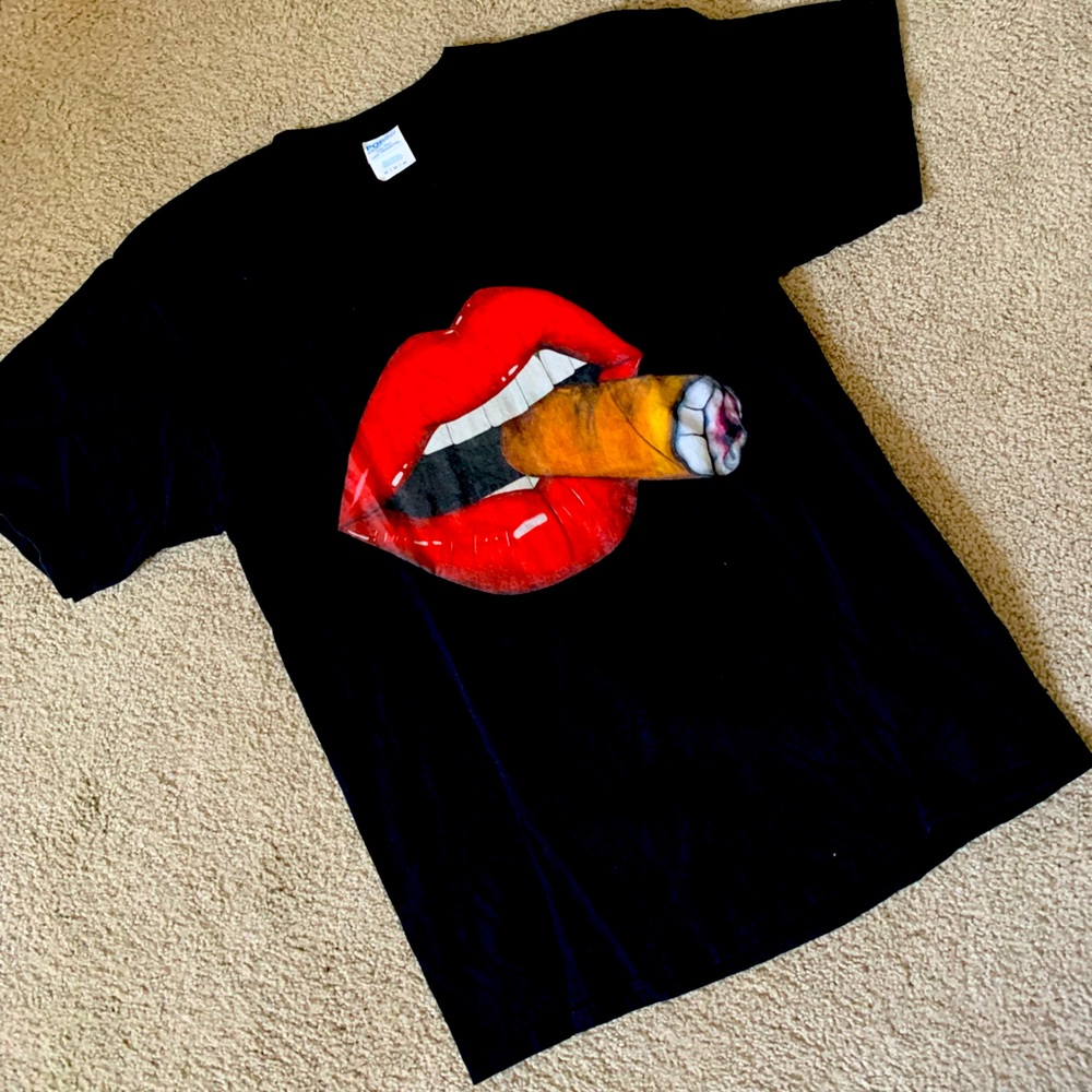 Stogie Lips Tshirt